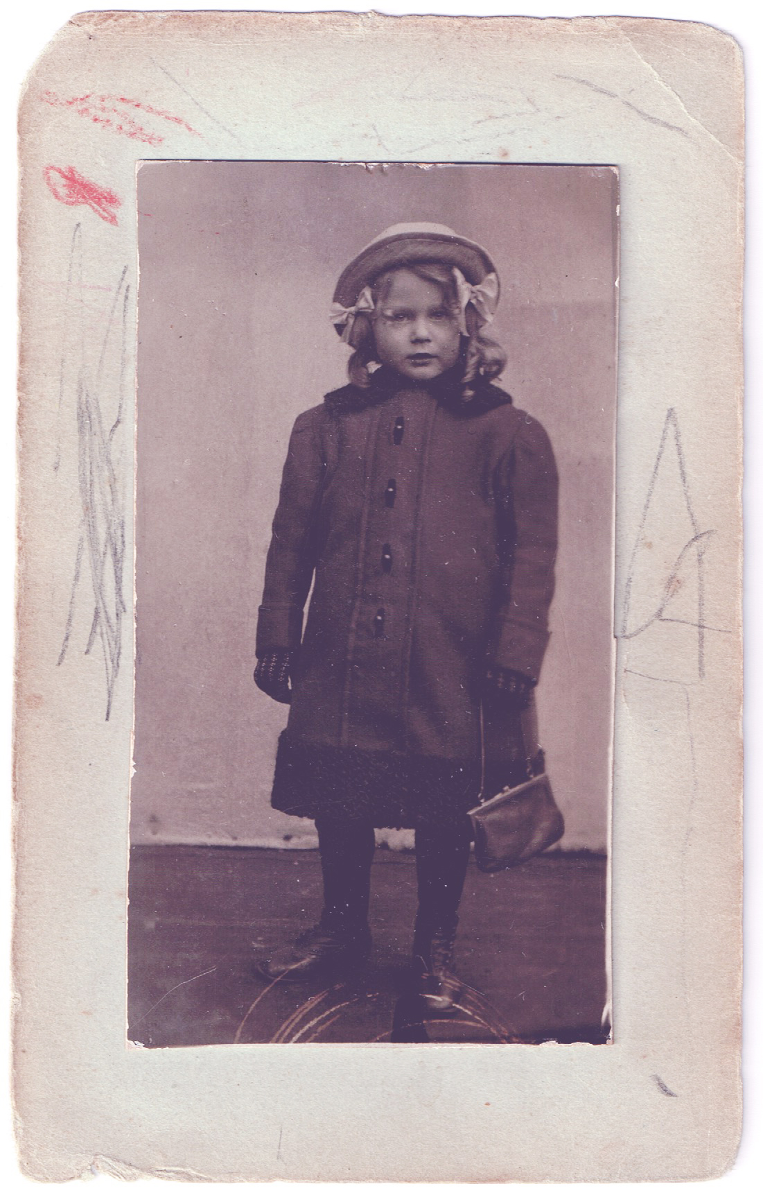 Foto. Jannetta Hendrika Bulder, ca. 1916, voorzijde.